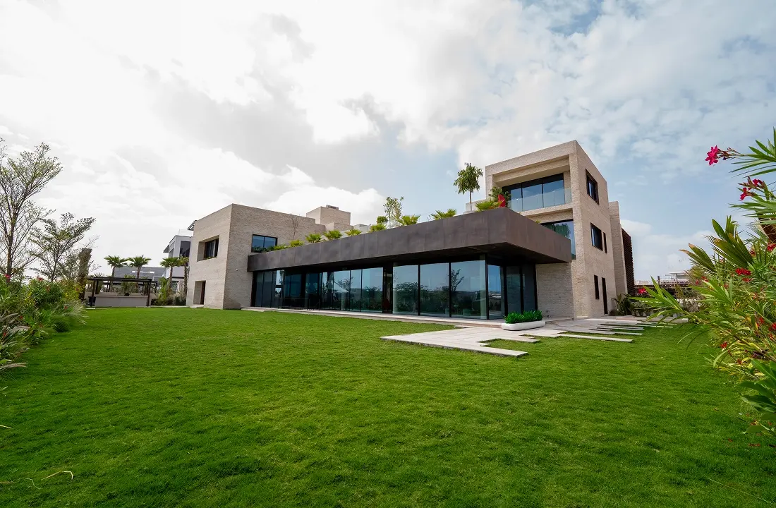 Low Maintenance, Lush Lawns with Artificial Grass