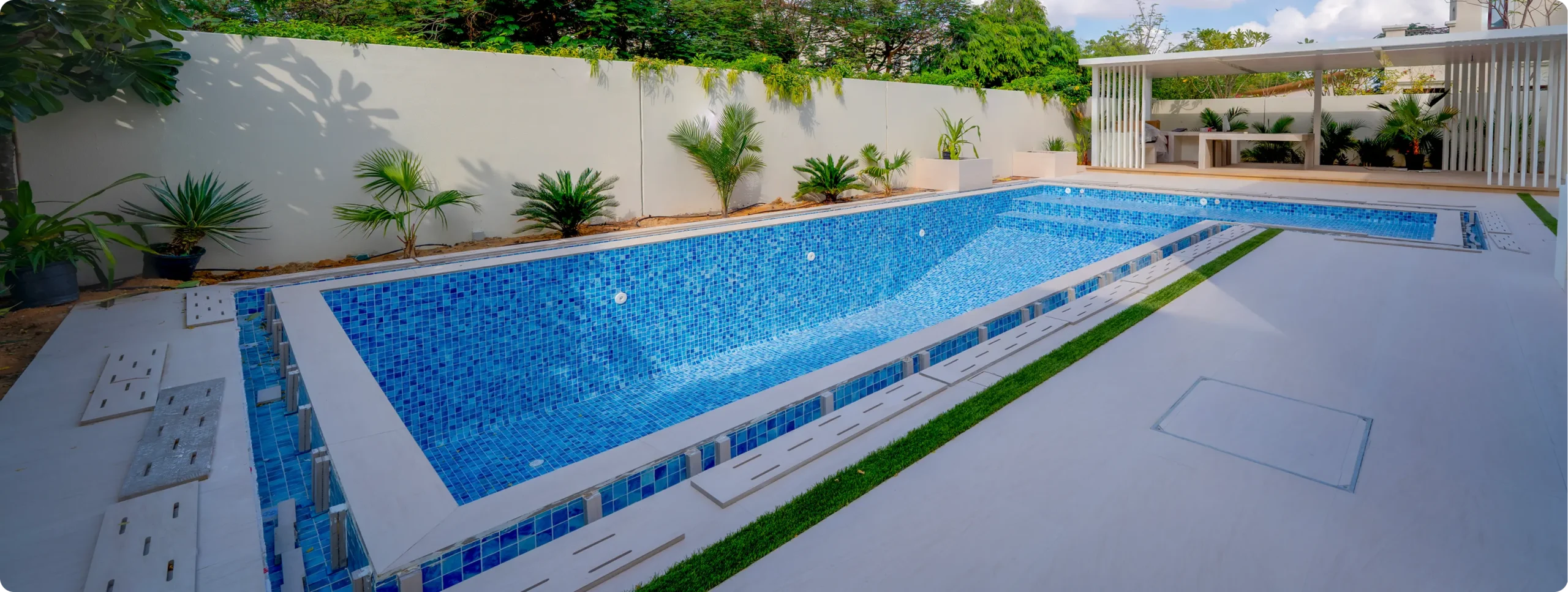 Swimming Pool Landscaping 1 scaled